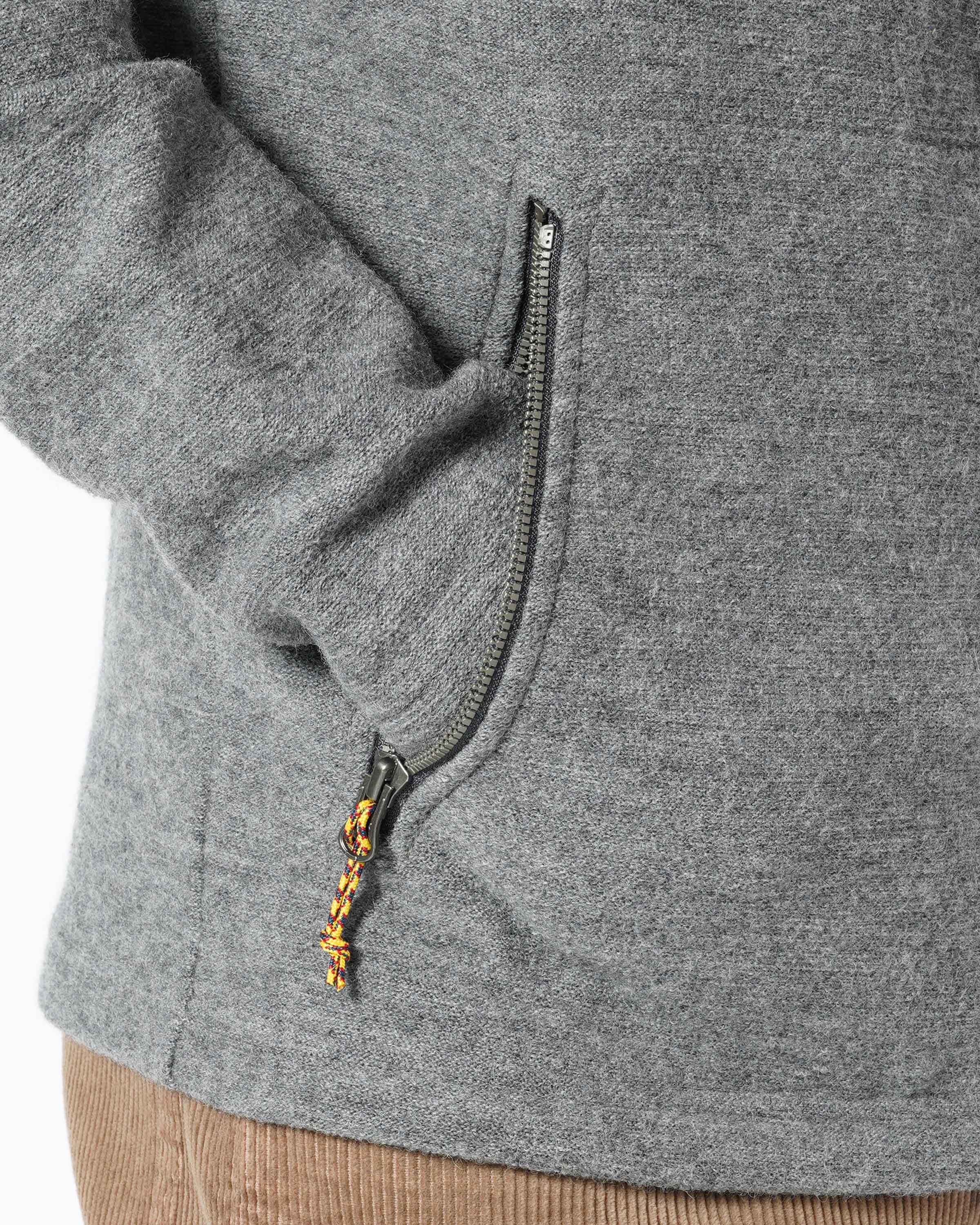 Walkjacke mit Kapuzev